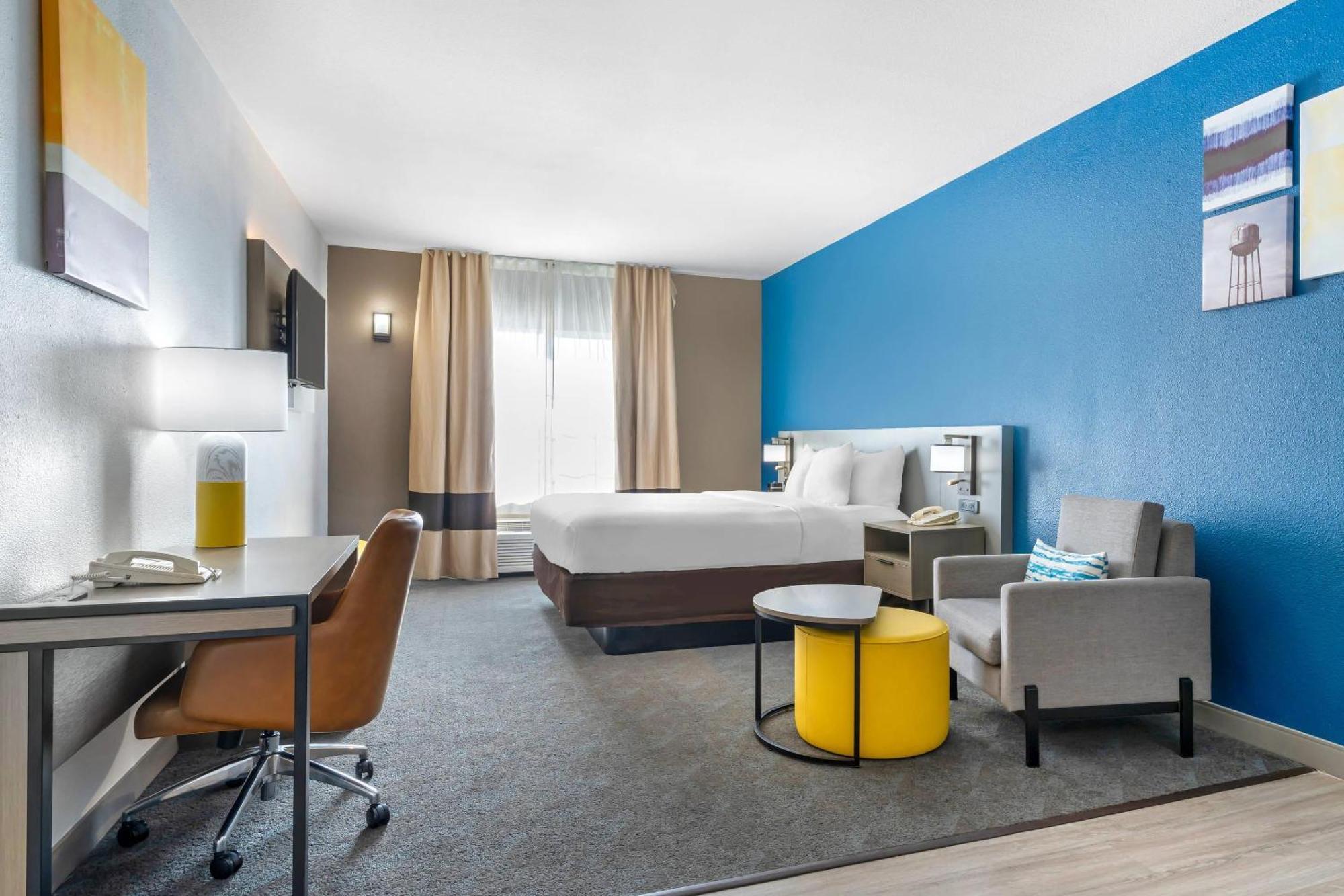 Comfort Inn & Suites Sacramento - University Area Экстерьер фото